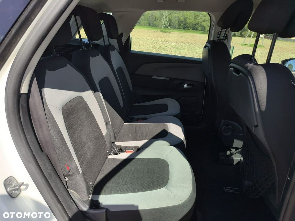 Citroën C4 Picasso - 16