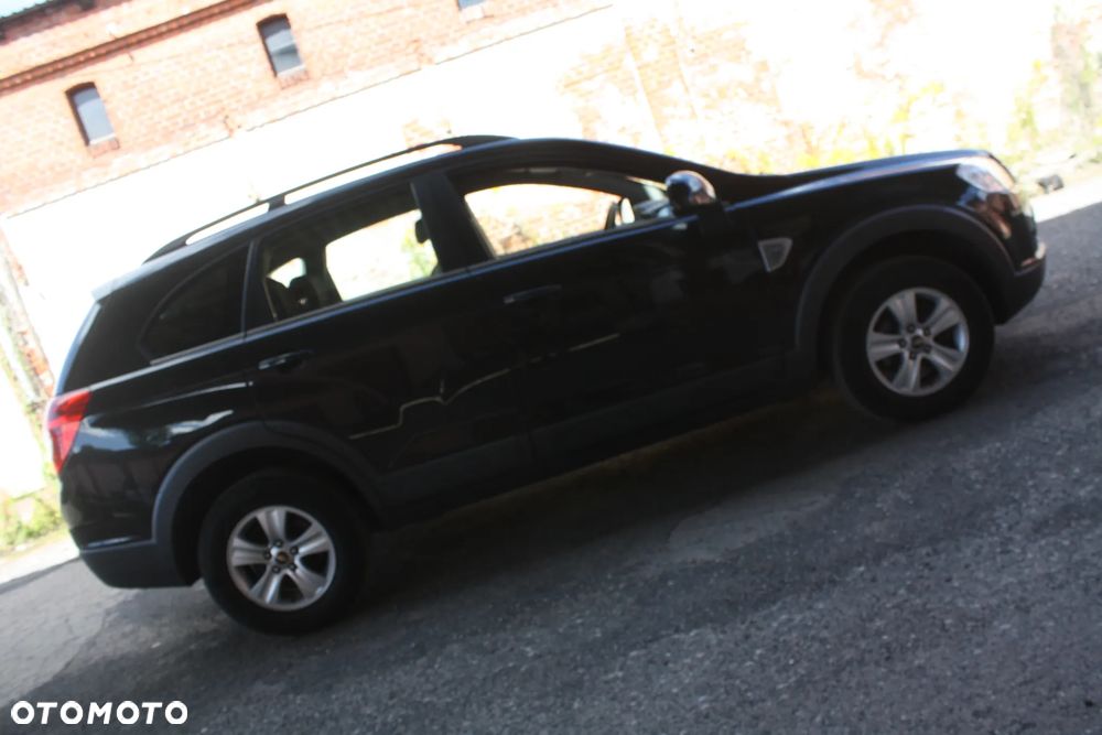 Chevrolet Captiva 2.4 2WD 5 Sitzer LS - 13