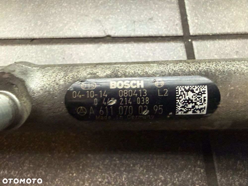 LISTWA WTRYSKOWA OM646 2.2 CDI MERCEDES A6110700395 0445214038 - 3