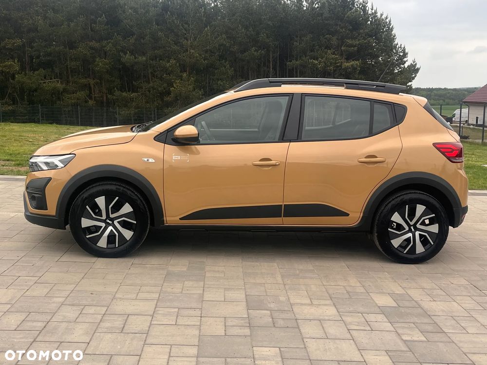 Dacia Sandero Stepway TCe 90 Essential - 8