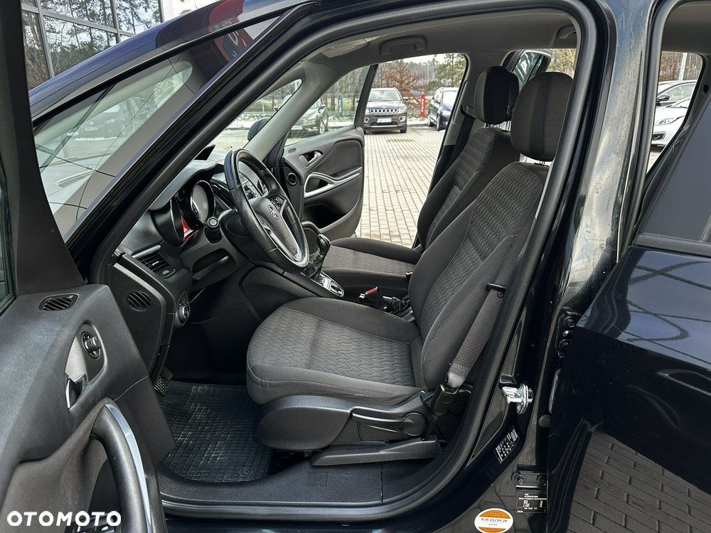 Opel Zafira 1.4 Turbo Active - 11
