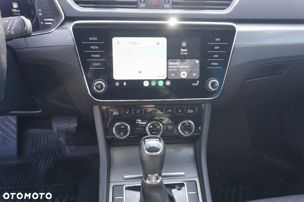 Skoda Superb 2.0 TDI SCR 4x4 Ambition DSG - 5