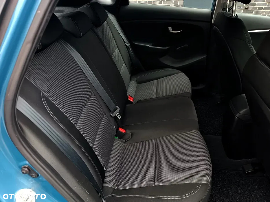 Hyundai i30 1.4 blue Comfort - 19