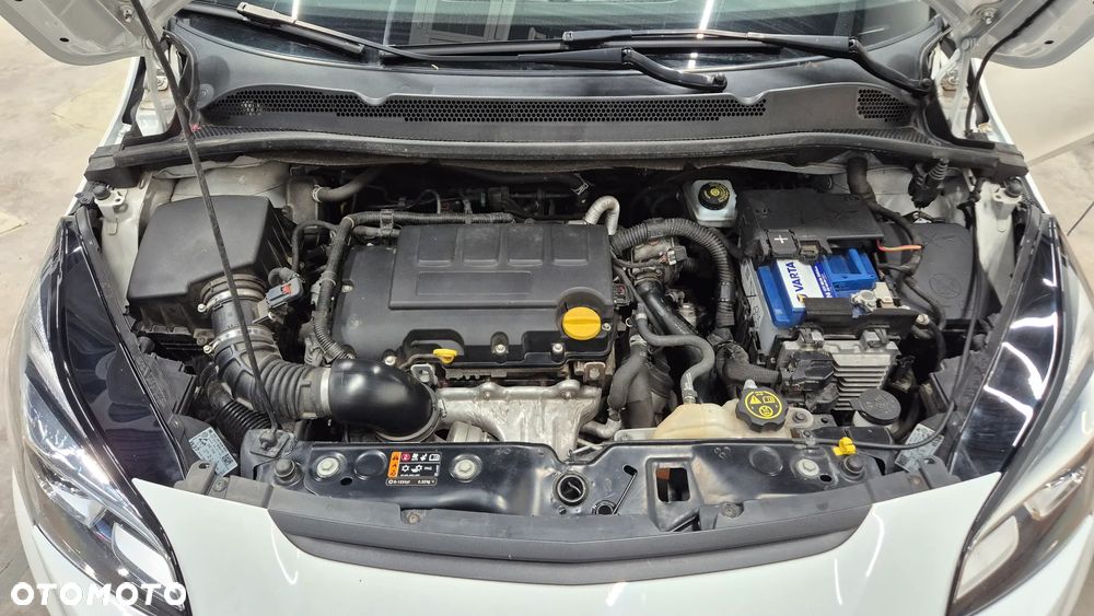 Opel Corsa 1.4 Turbo Start/Stop GSi - 8