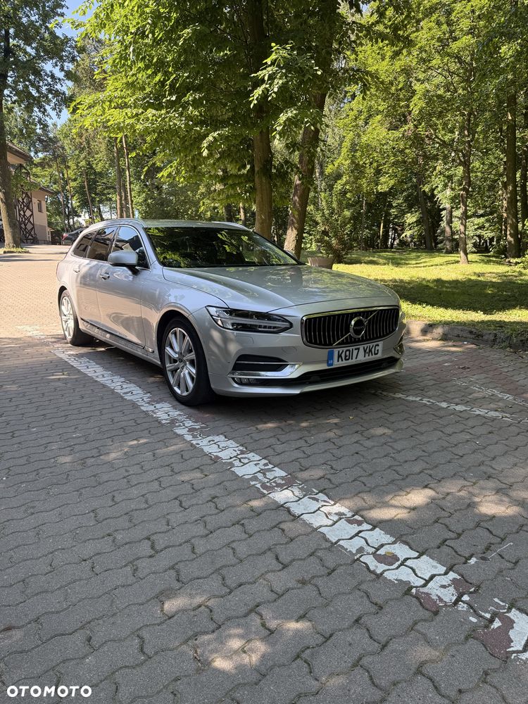 Volvo V90 - 1