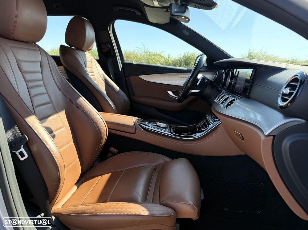 Mercedes-Benz E 220 d AMG - 45