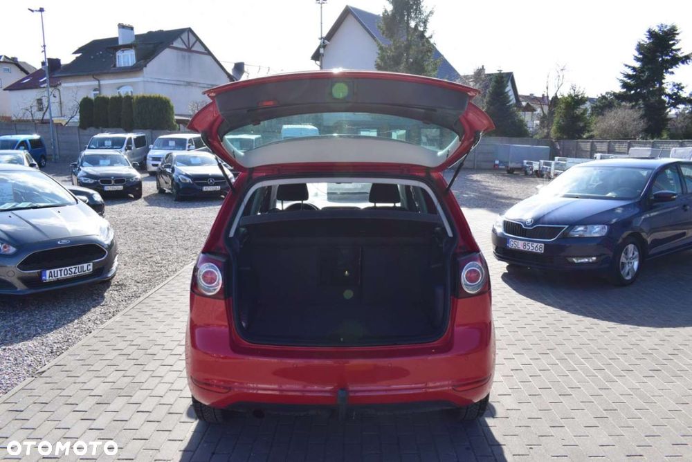 Volkswagen Golf Plus - 11