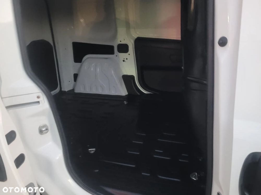 Fiat Doblo 1.4 16V Dynamic - 12