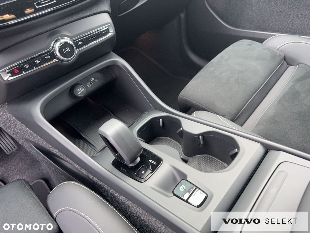 Volvo XC 40 - 17