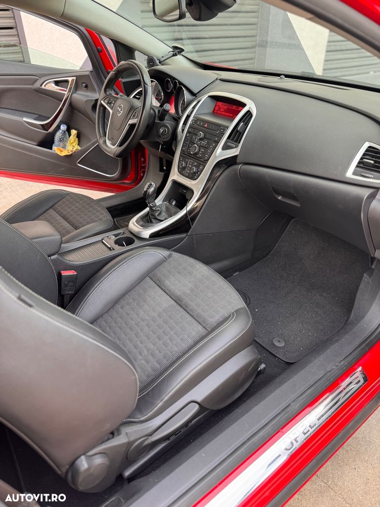 Opel Astra 1.6 Turbo Sport - 6