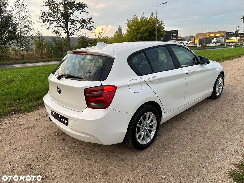 BMW Seria 1 120d - 5