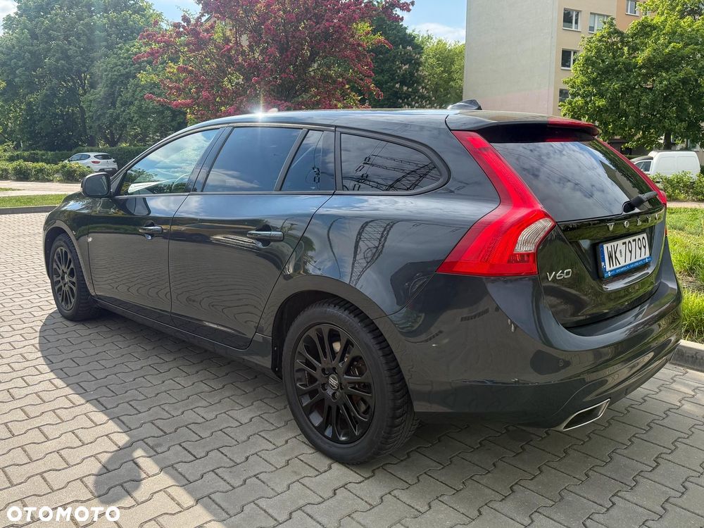 Volvo V60 D2 - 4