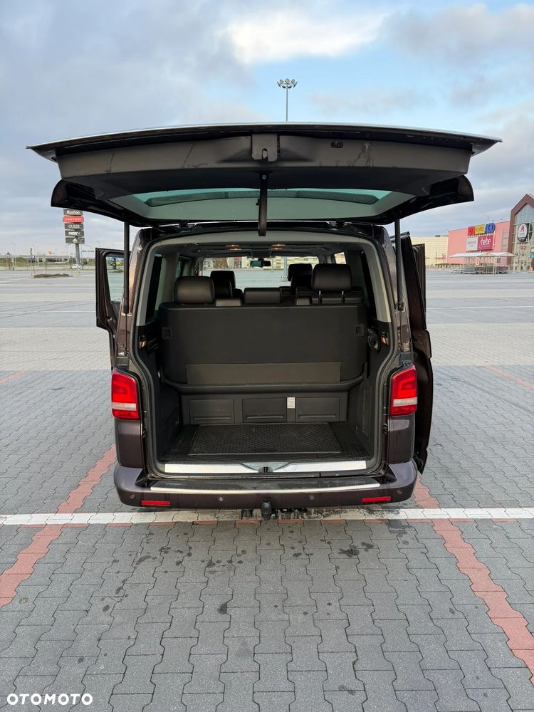 Volkswagen Multivan - 5