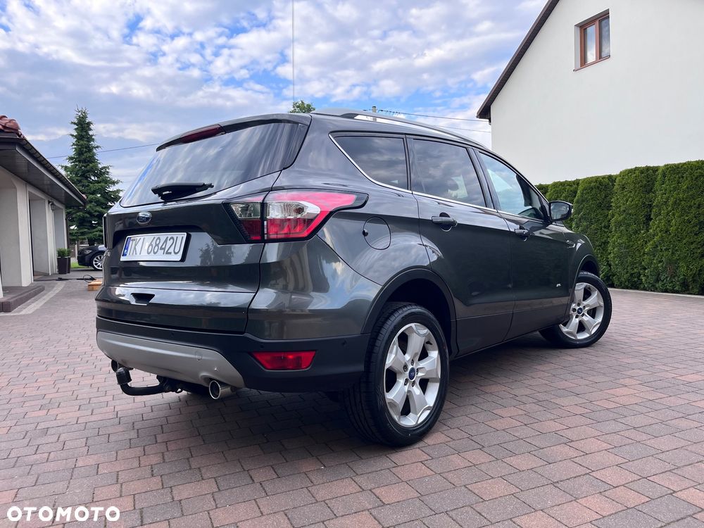 Ford Kuga 2.0 TDCi 4x4 Titanium - 36