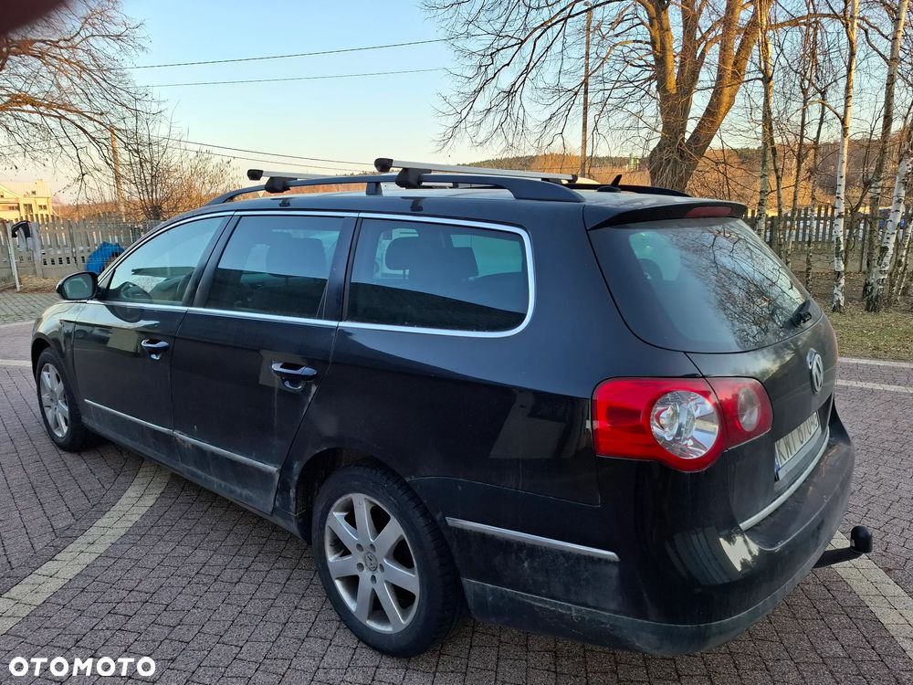 Volkswagen Passat - 4