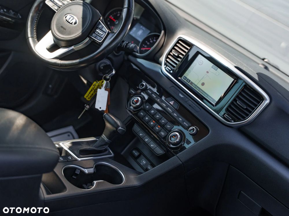 Kia Sportage 1.6 CRDI L Business Line Plus 2WD DCT - 19