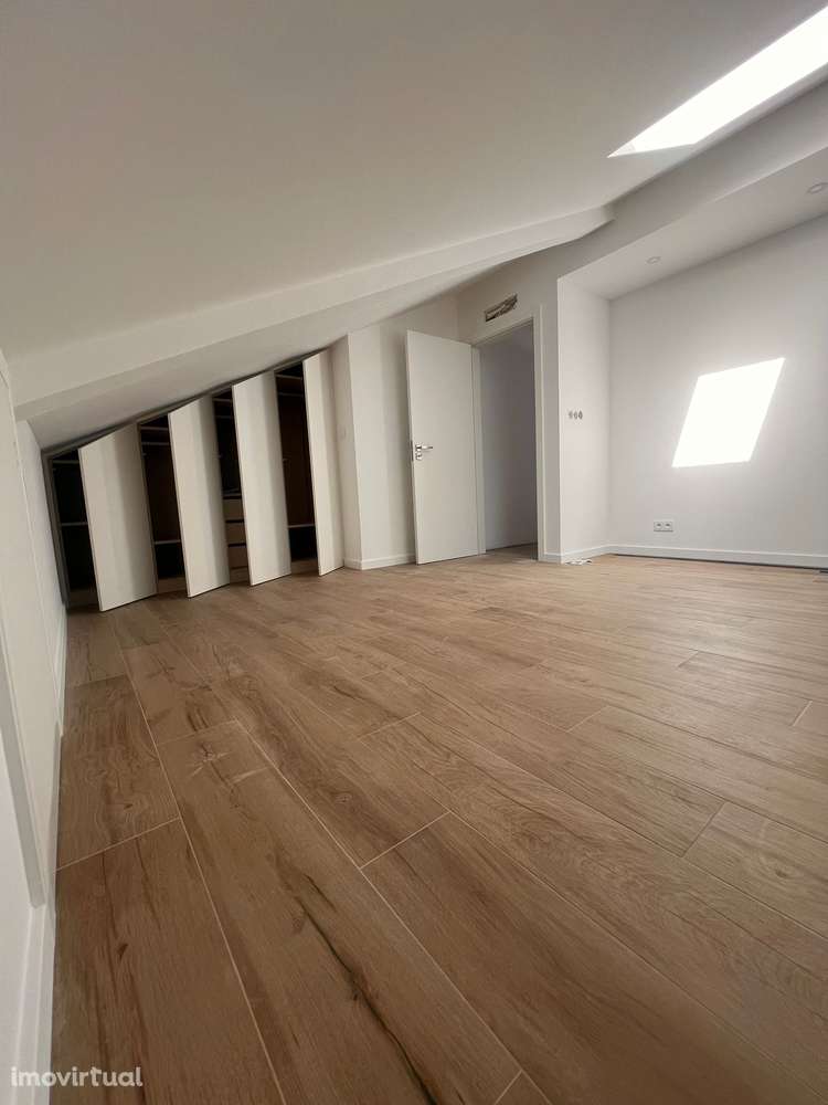 T1 com varanda em Benfica, Lisboa - Grande imagem: 4/14