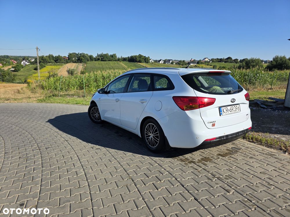 Kia Ceed 1.6 CRDi M - 2