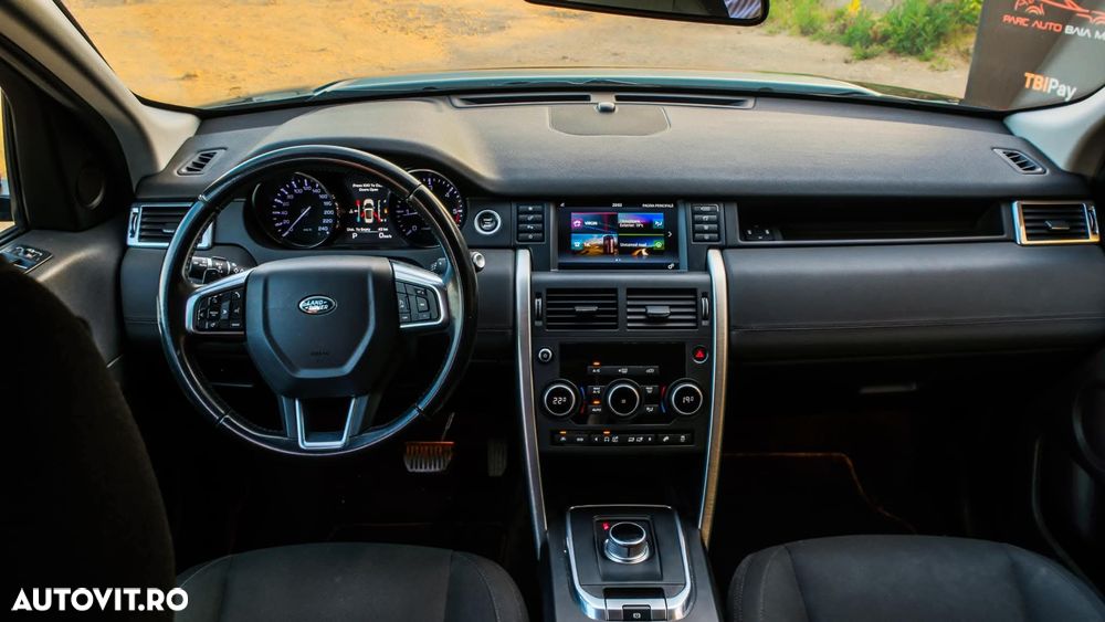 Land Rover Discovery Sport - 6