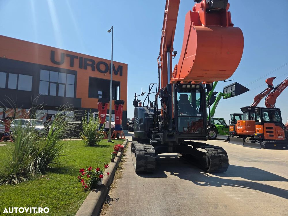 Hitachi ZX85-6, 2022, 2.787h, CUPLA RAPIDA HIDRAULICA+3 cupe NOI, adanc sapare 5m, latime 2,3m, senile cauciuc 80% ok doar 444h deplasare, inst picon pe brate, aer cond, camera spate, scaun incalzit, LAMA NIVELARE, Masa 8,5t, leasing, PROMOTIE 62.900Eur+Tva - 10