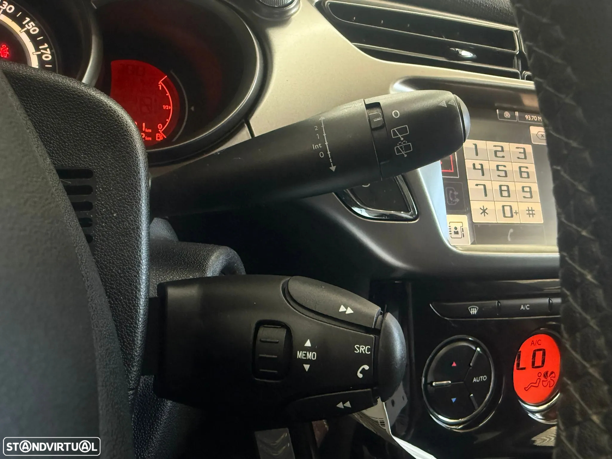 Citroën C3 1.2 PureTech Shine - 21