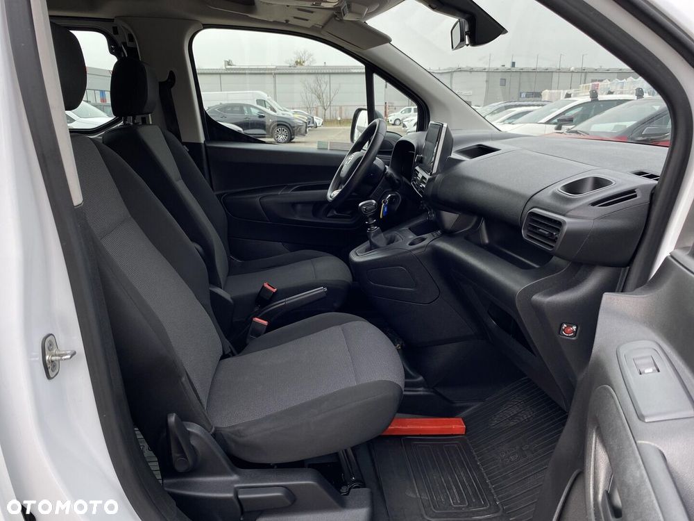 Toyota PROACE CITY - 16