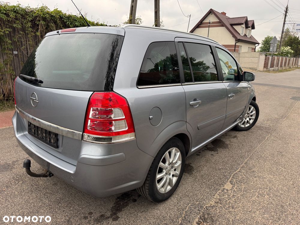 Opel Zafira 1.8 Easytronic Innovation 110 Jahre - 3