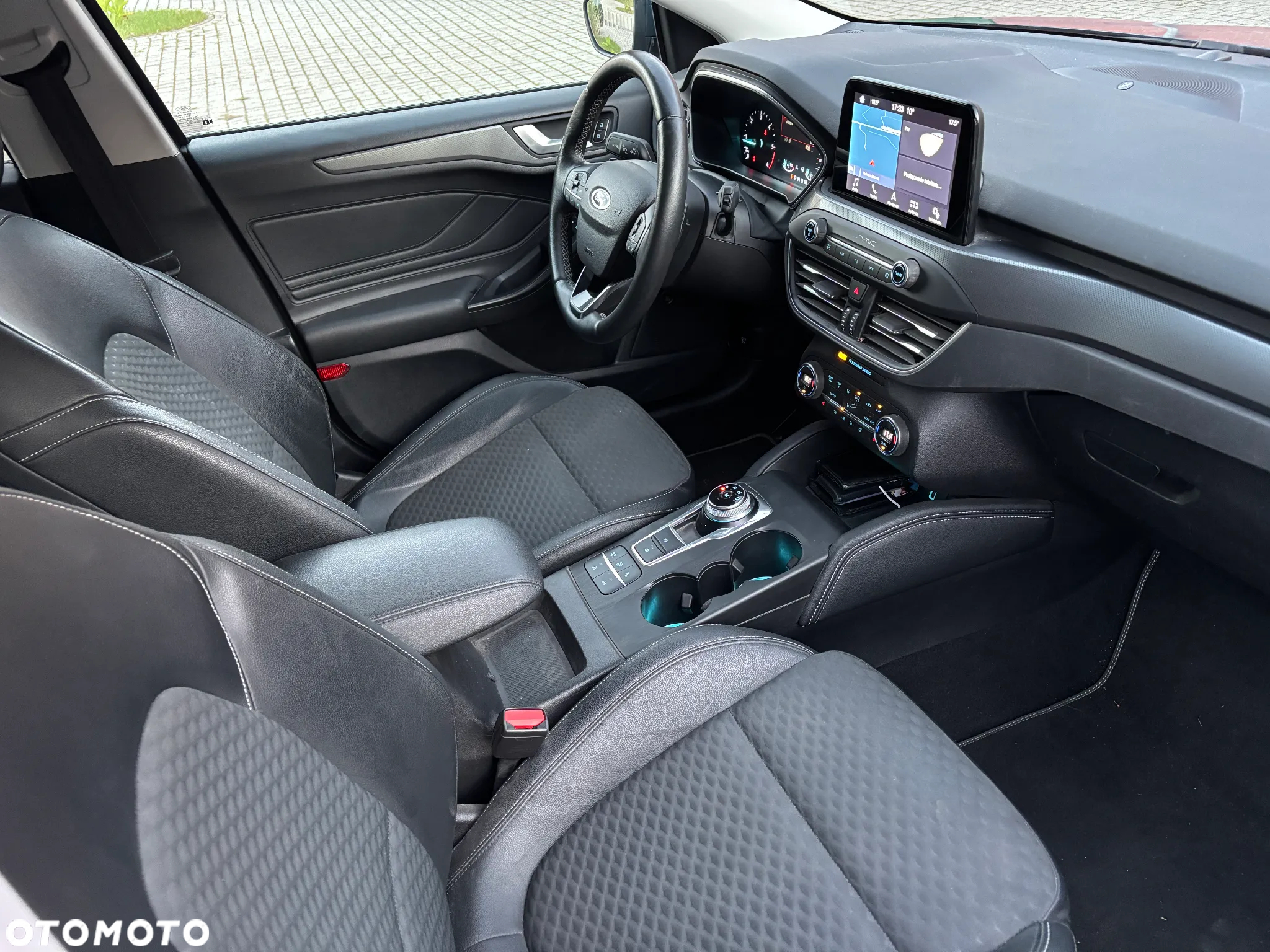 Ford Focus 1.5 EcoBlue SCR Titanium - 9