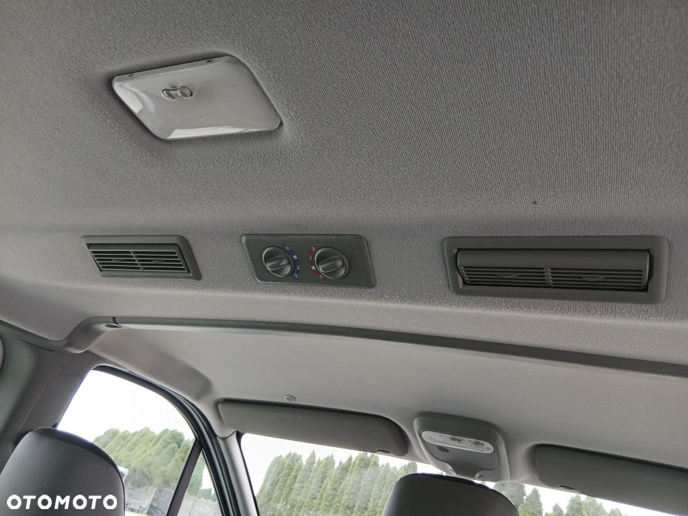 Opel Vivaro L1H1 Tour - 12