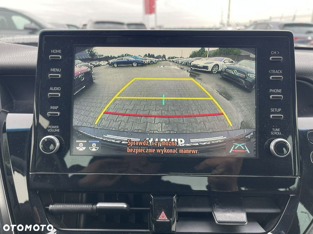 Toyota Camry 2.5 Hybrid Comfort CVT - 12
