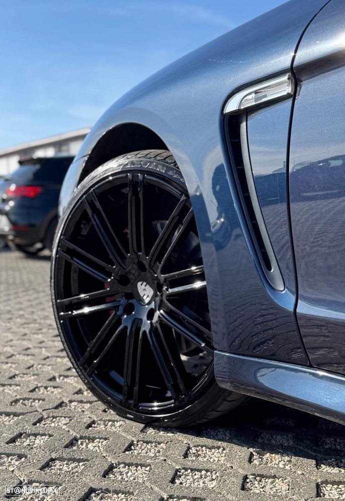 Porsche Panamera Diesel - 11