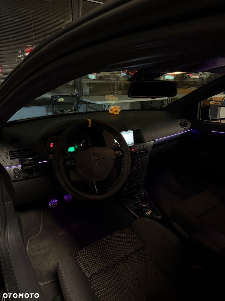 Opel Astra 1.9 CDTI Sport - 10