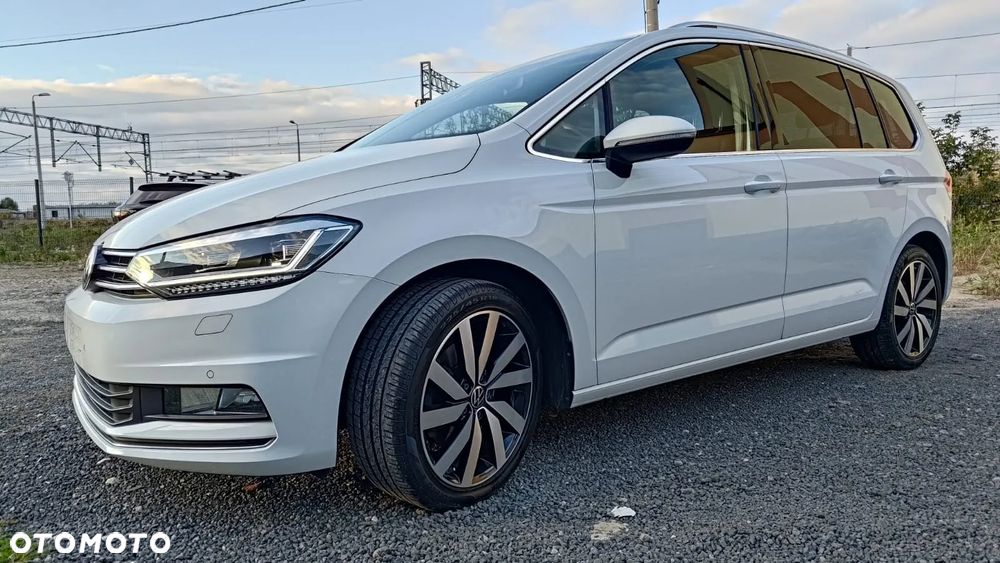 Volkswagen Touran 2.0 TDI BMT Highline DSG - 1