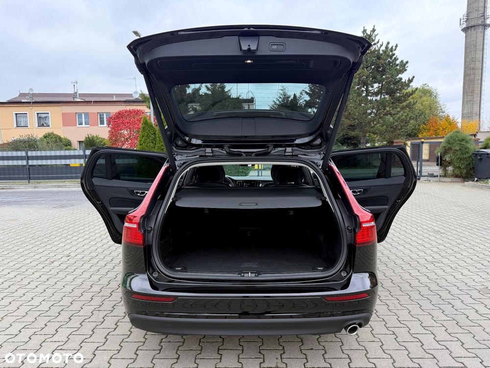 Volvo V60 D3 Drive-E Momentum - 13