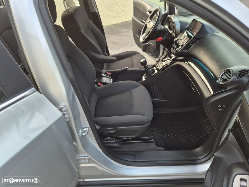 Chevrolet Orlando 2.0 VCDi LTZ - 21