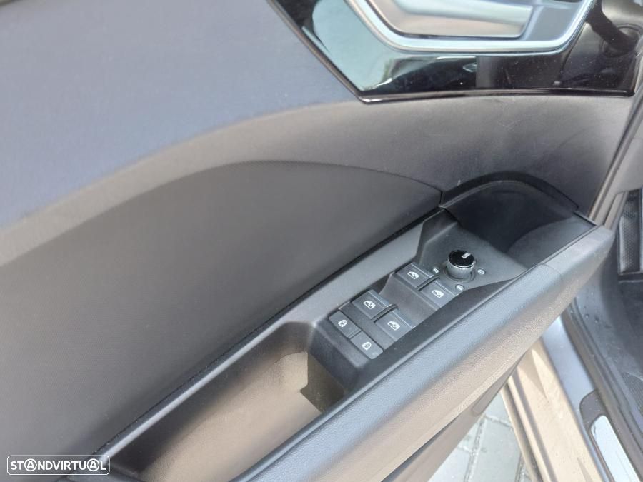 Audi Q4 e-tron 40 82 kWH - 11