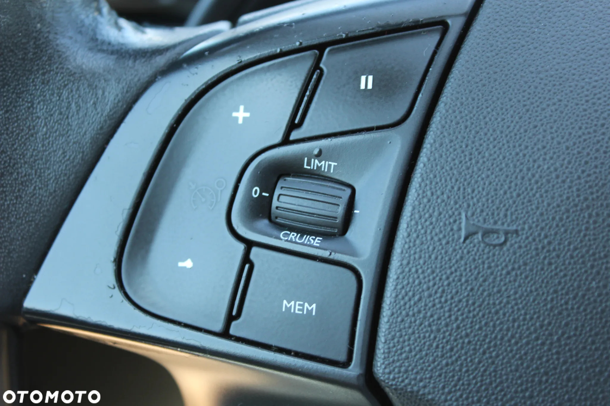 Citroën C4 SpaceTourer Grand 1.6 BlueHDi Shine S&S EAT6 - 15