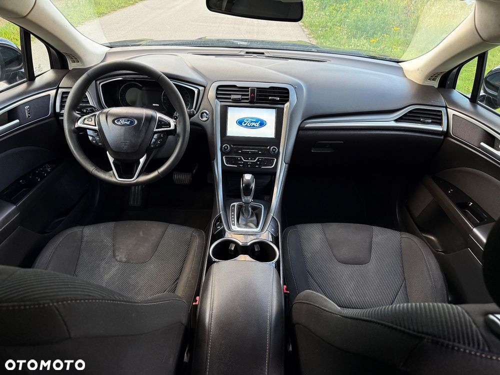 Ford Mondeo 2.0 TDCi Titanium PowerShift - 26