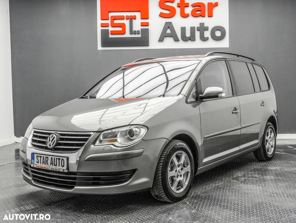 Volkswagen Touran 1.9 TDI DPF Conceptline BlueMotion - 1
