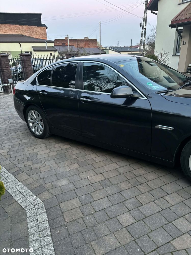 BMW Seria 5 520d - 7
