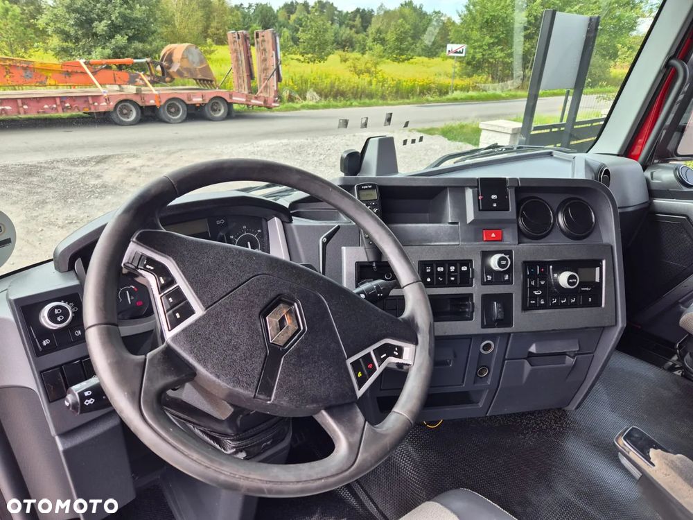 Renault T480 - 8