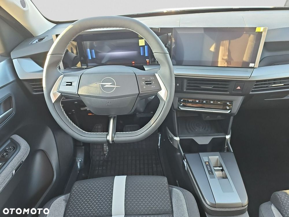 Opel Frontera - 11