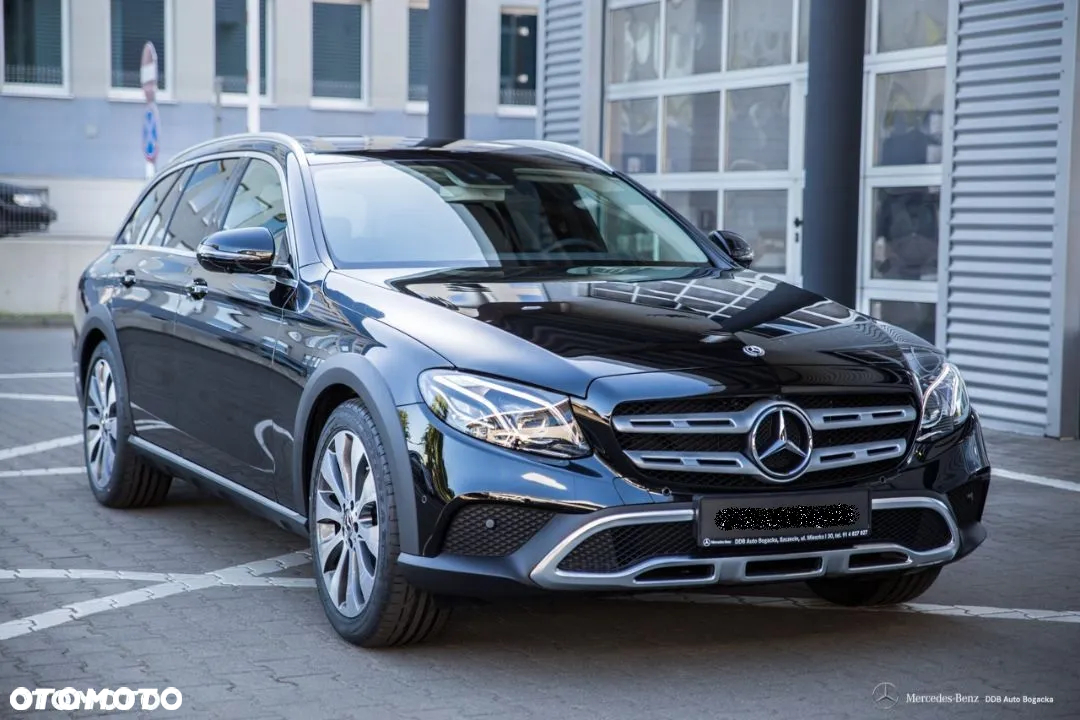 Mercedes-Benz Klasa E 220 d 4-Matic All-Terrain - 3