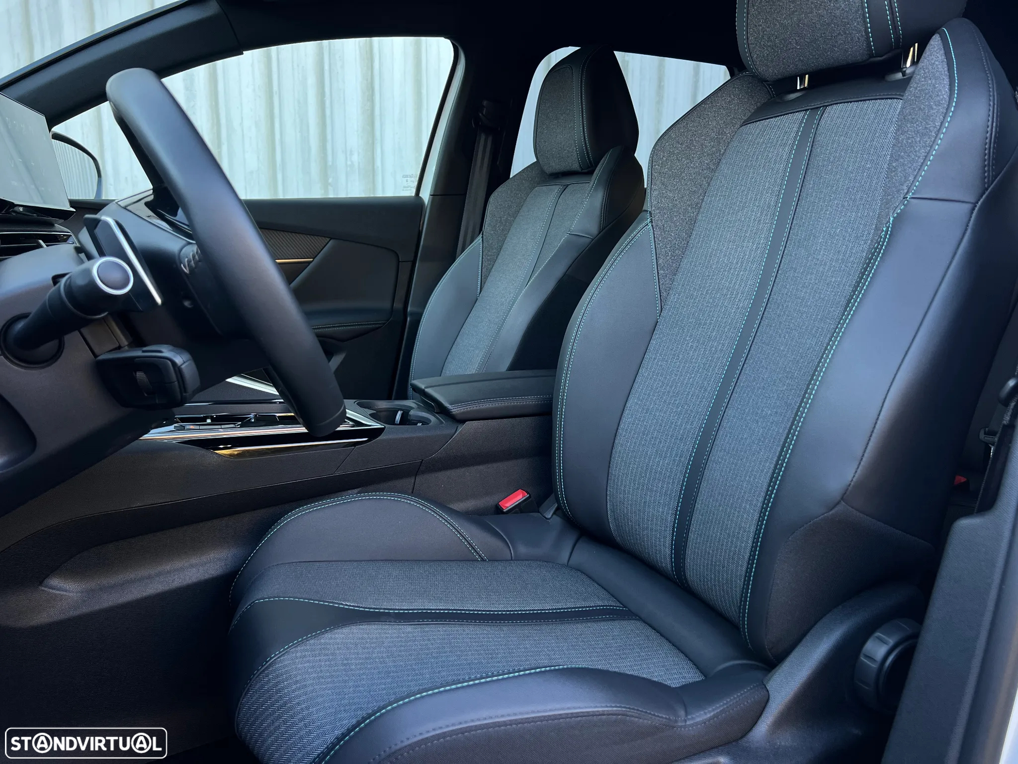 Peugeot 3008 1.2 Hybrid Allure Pack e-DCS6 - 48