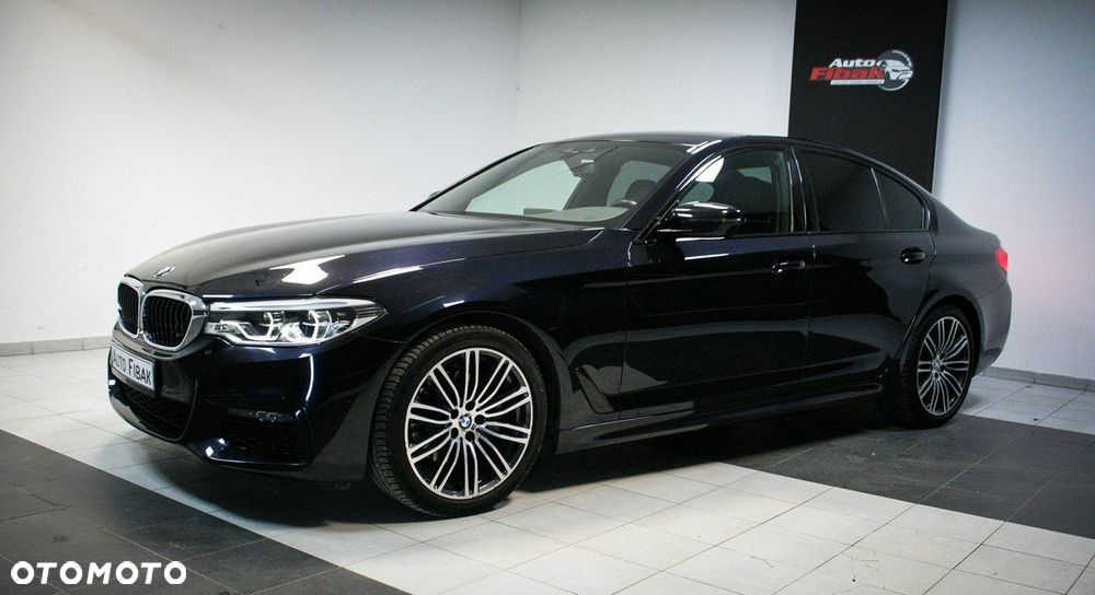 BMW Seria 5 520d M Sport - 5