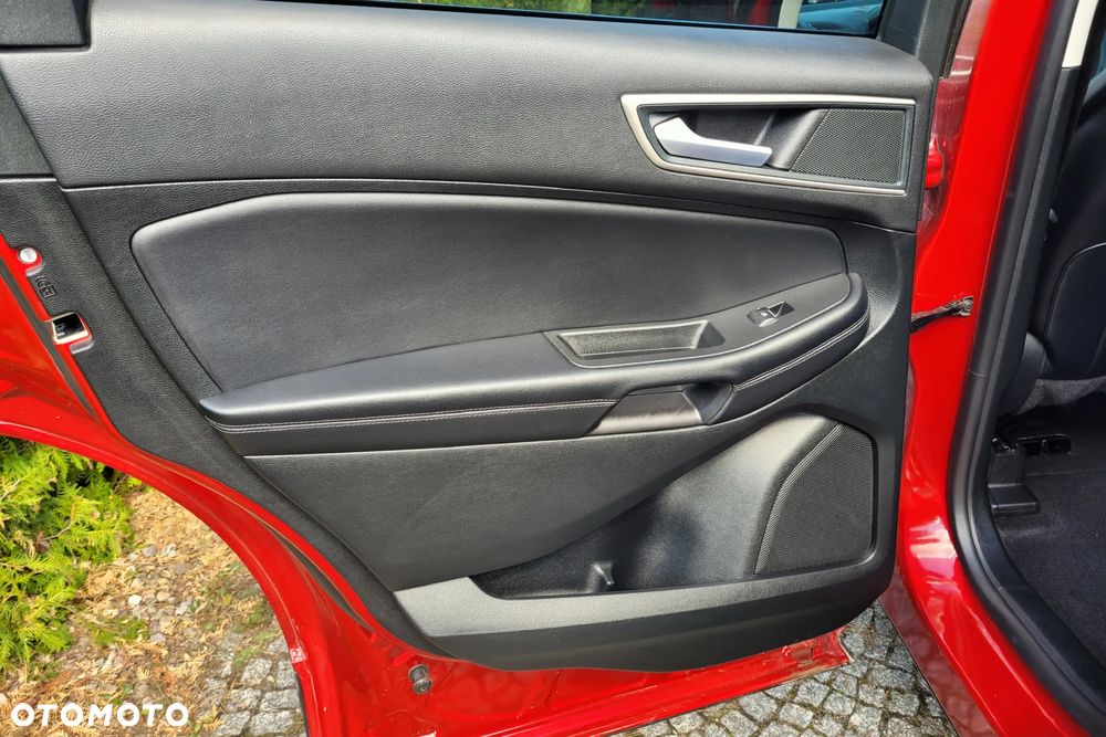 Ford Edge - 21