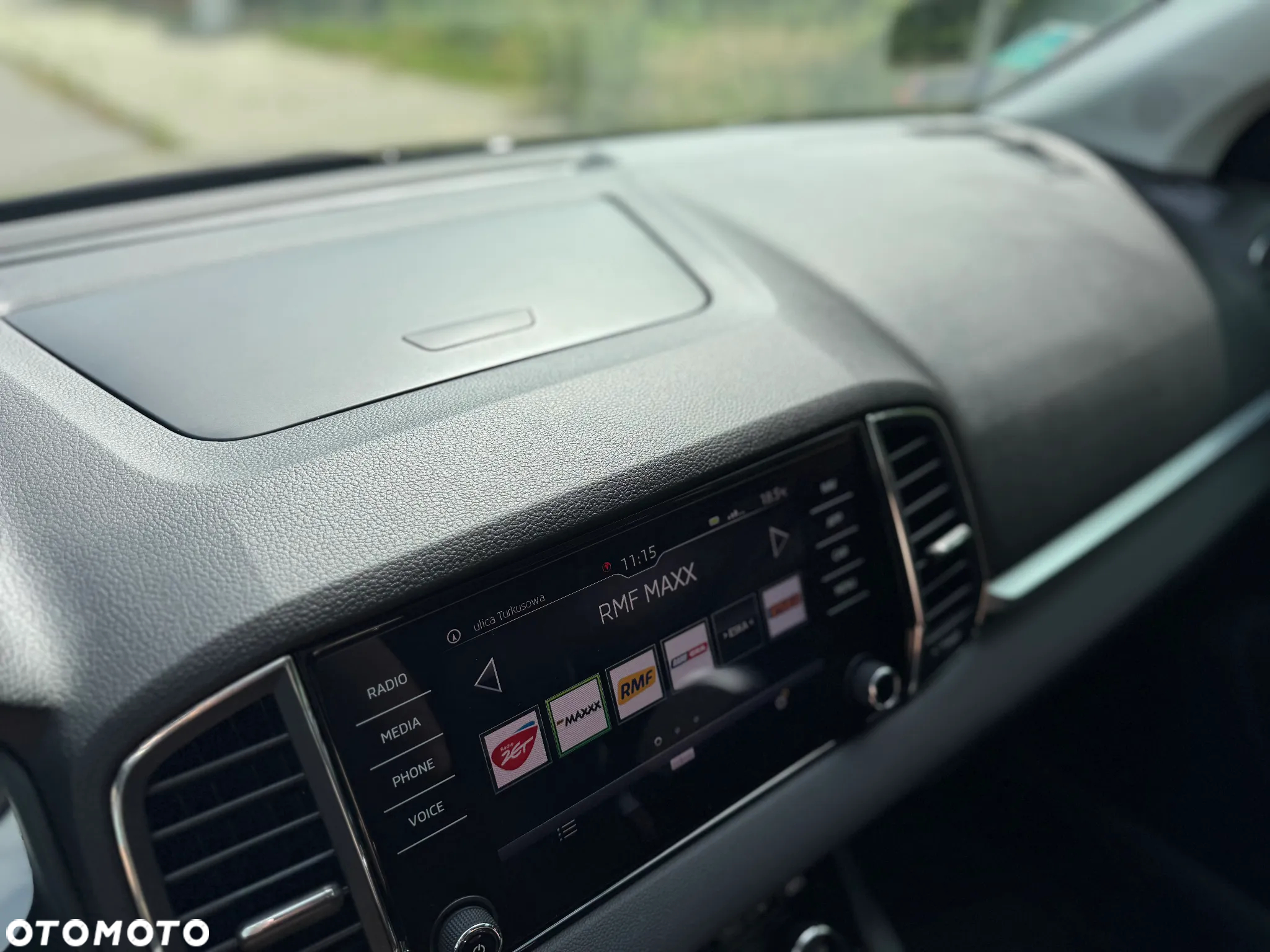 Skoda Karoq 1.6 TDI 4x2 Style - 27