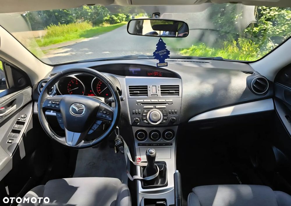 Mazda 3 - 9