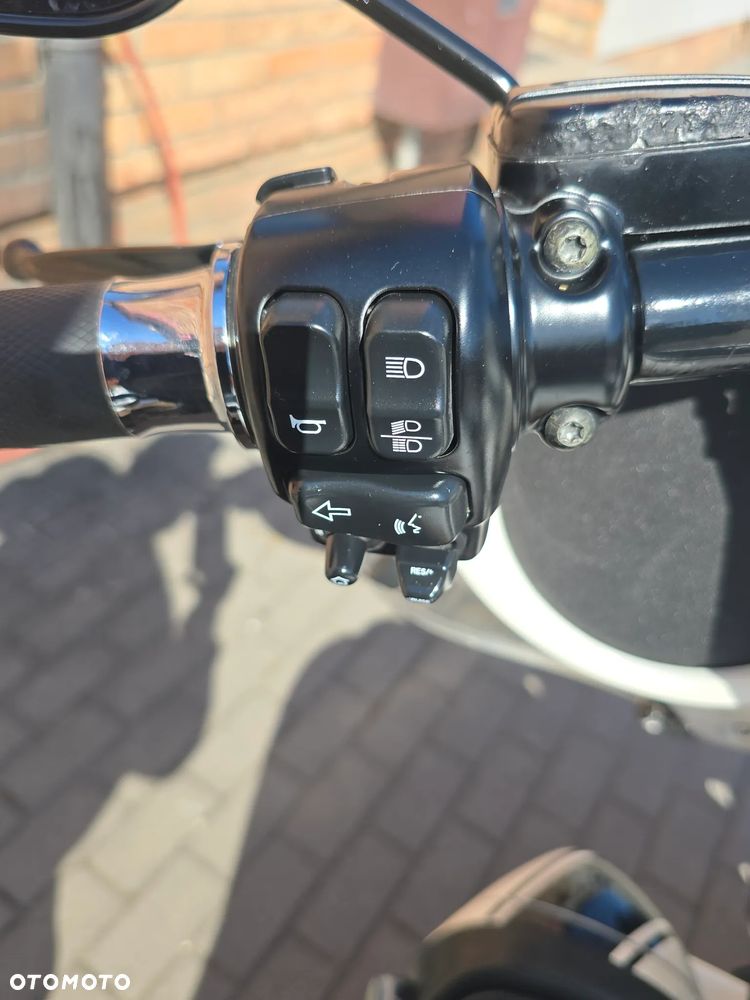 Harley-Davidson FLHS Electra Glide - 37