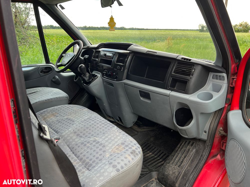 Ford Transit - 8